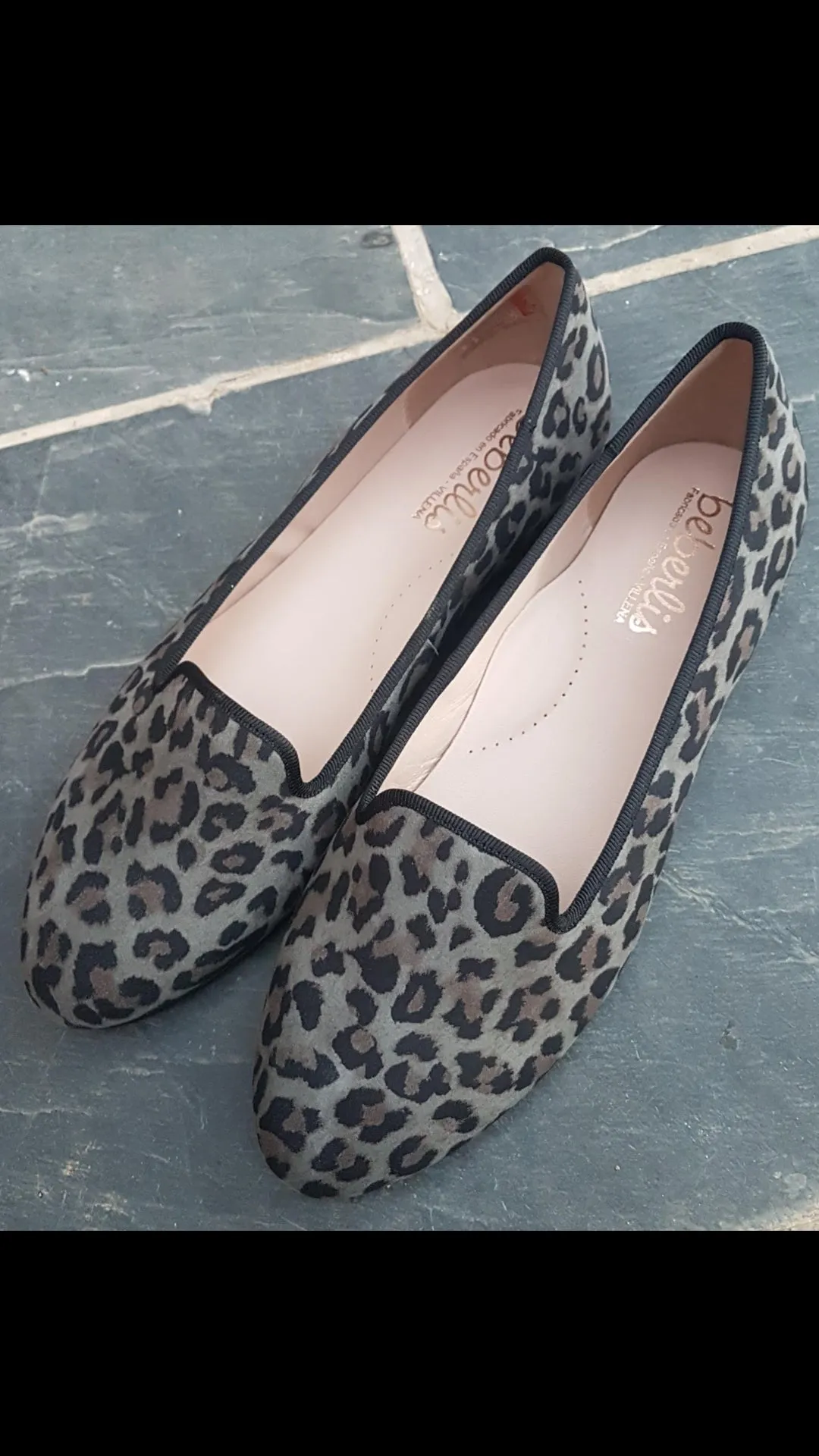 Beberlis Leopard Ceniza Slip On Flats