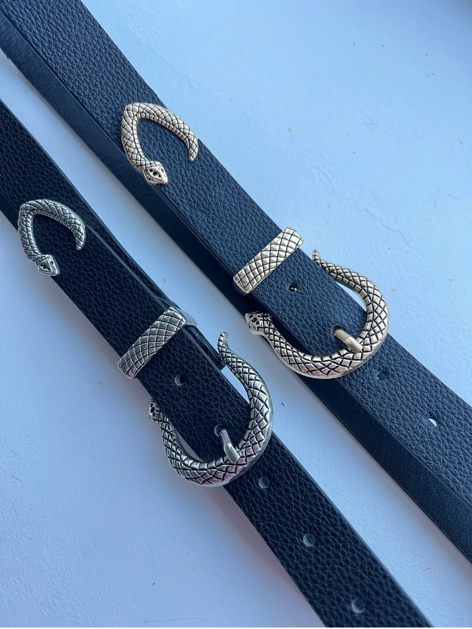 Ladies Leather Belt | Subtle Snake Buckle